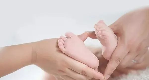 大肚子怀孕